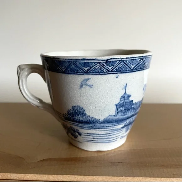 Antique Vtg blue & white tea cup English transferware?
